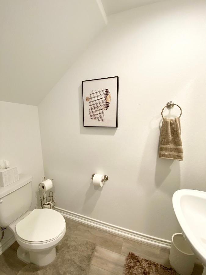 Luxe Three Story Duplex Near Downtown & Med Center Villa Houston Esterno foto