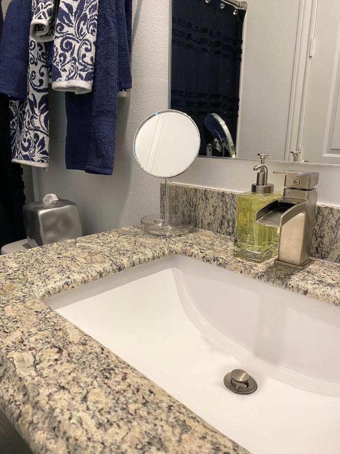 Luxe Three Story Duplex Near Downtown & Med Center Villa Houston Esterno foto