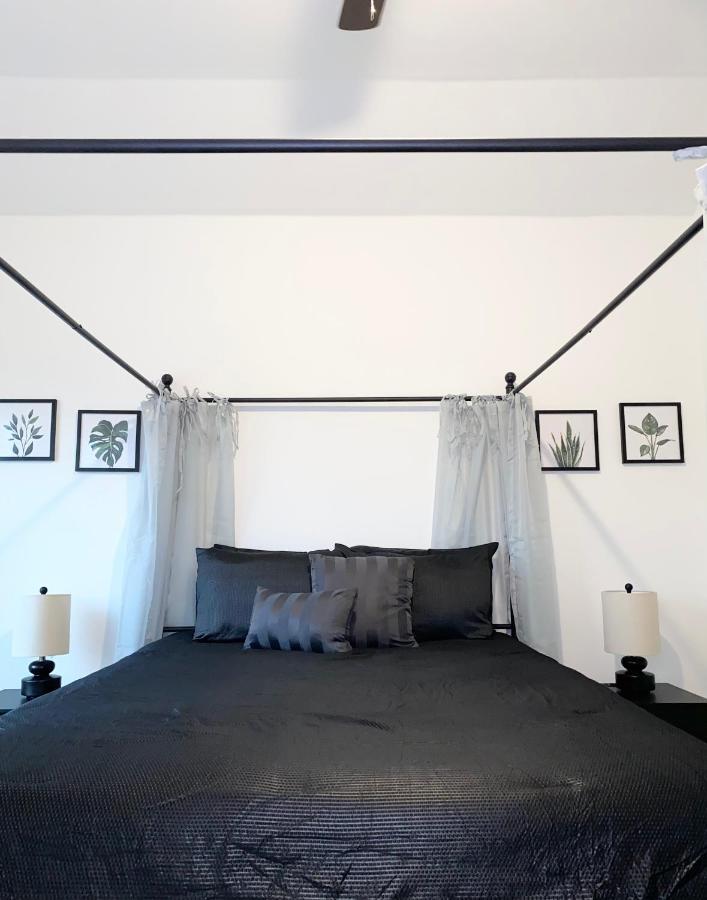 Luxe Three Story Duplex Near Downtown & Med Center Villa Houston Esterno foto